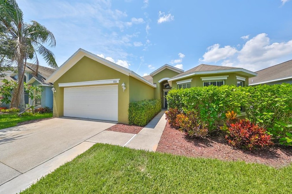8116 Alamosa Wood Ave, Ruskin, FL 33573