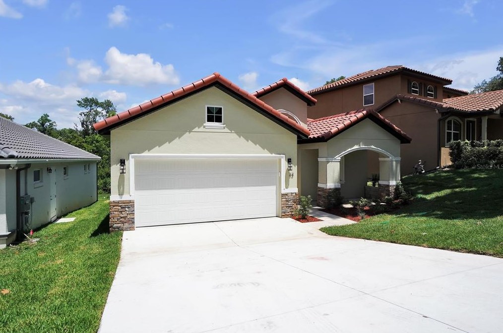 33 Forest Ln, Eustis, FL 32726