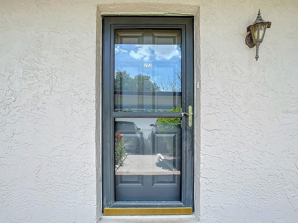 202 Cordova Green #202, Largo, FL 33777