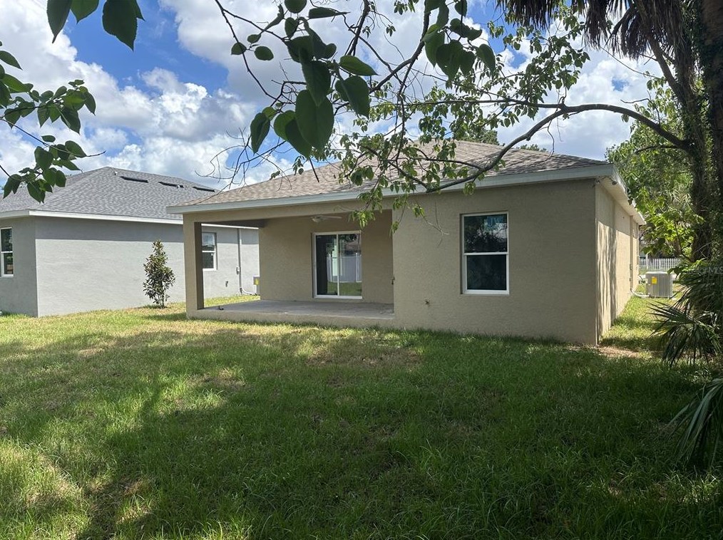 403 Magnolia Ave, Seffner, FL 33584