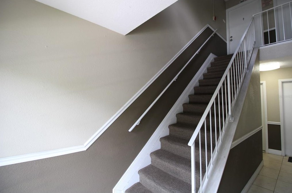 13731 Juniper Blossom Dr #201, Tampa, FL 33618