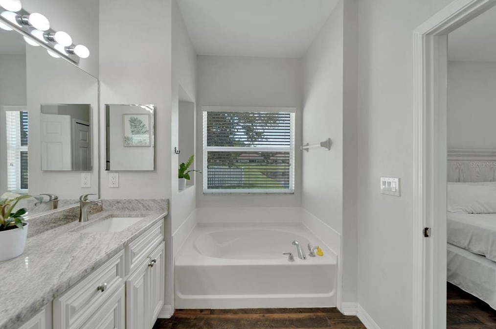 11045 Holly Cone Dr, Riverview FL  33569-2013 exterior