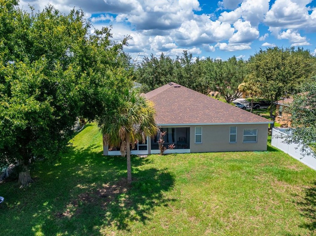 11045 Holly Cone Dr, Riverview FL  33569-2013 exterior