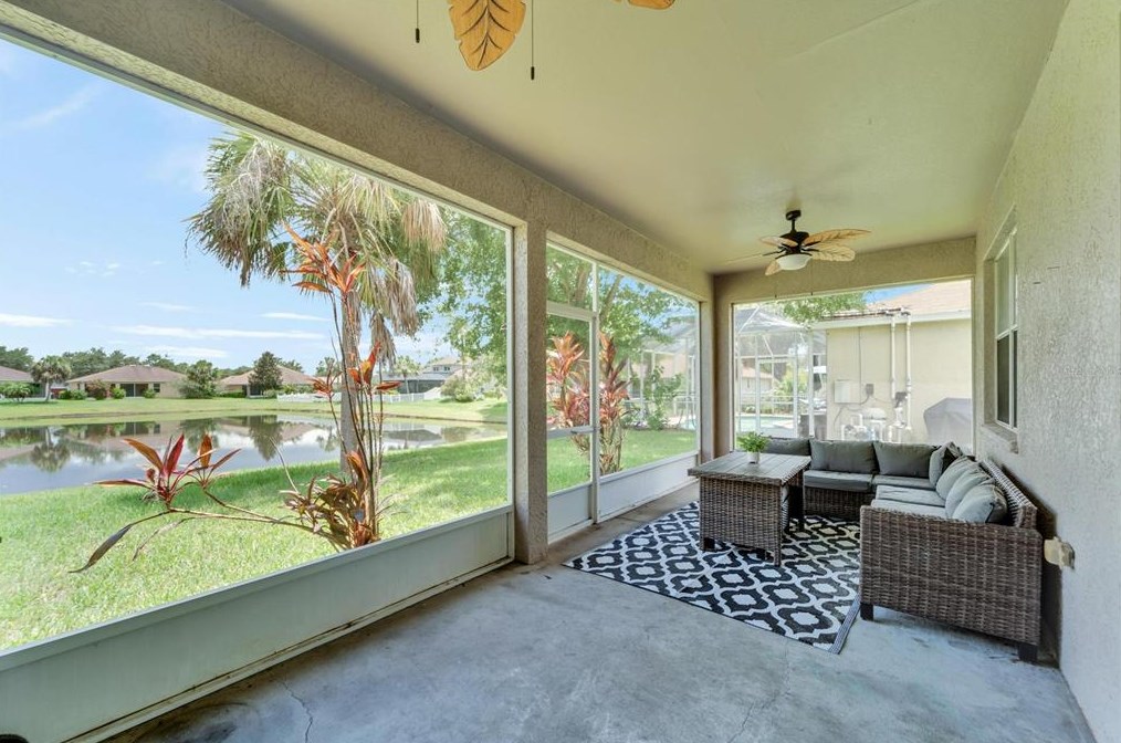 11045 Holly Cone Dr, Riverview FL  33569-2013 exterior