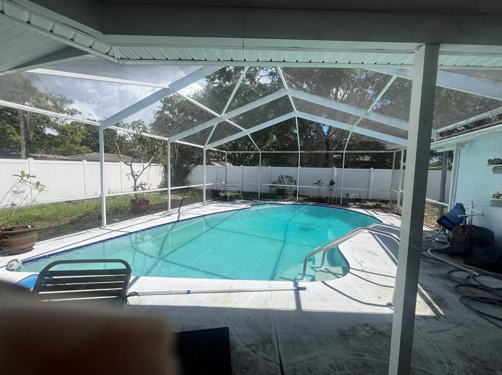 8308 123rd Ave, Largo, FL 33773-2813