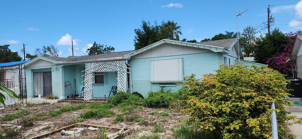 4731 Foothill Dr, Tarpon Springs, FL 34690