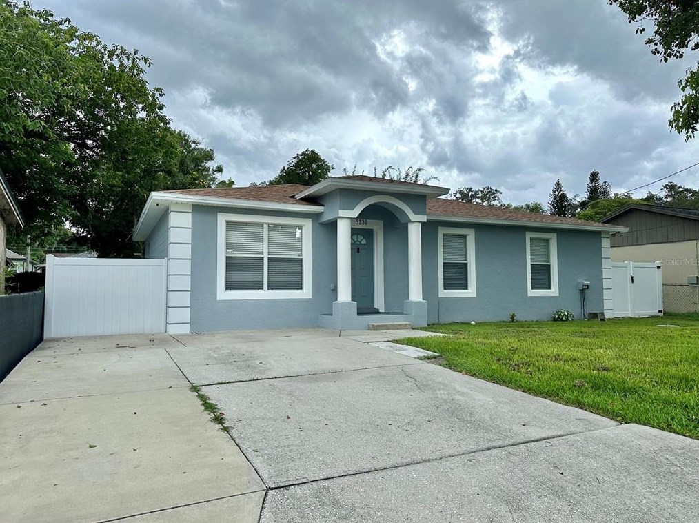 5230 Cherry Ave, Seffner, FL 33584