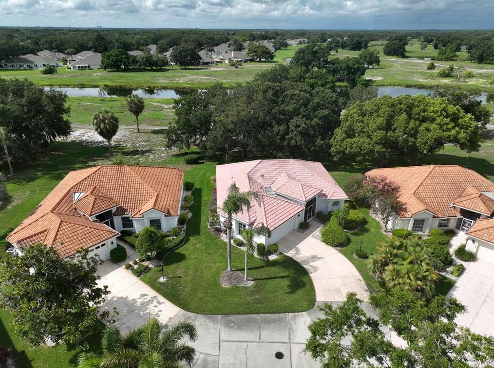924 Kings Blvd, Ruskin, FL 33573