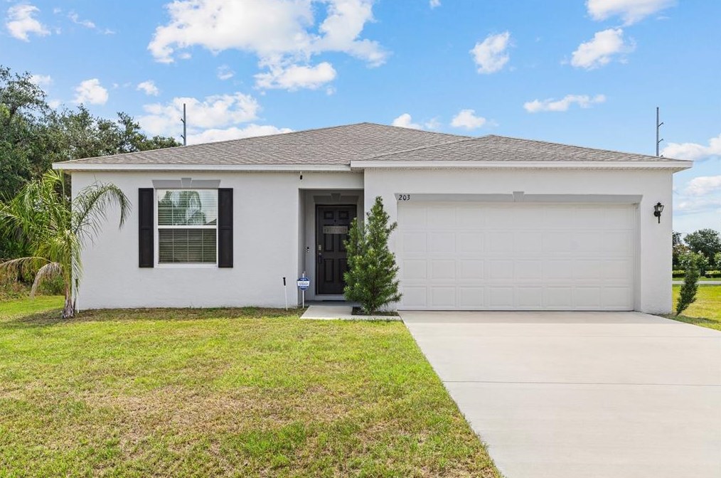 203 Big Sioux Dr, Kissimmee, FL 34759