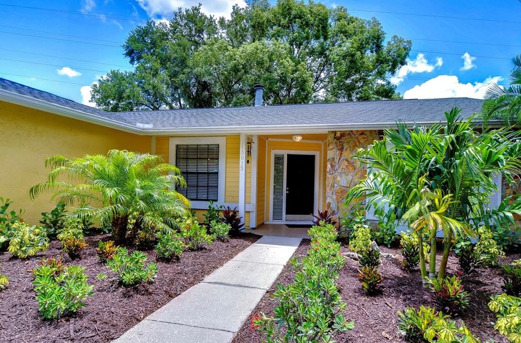 15913 Marshfield Dr, Tampa, FL 33624-1517