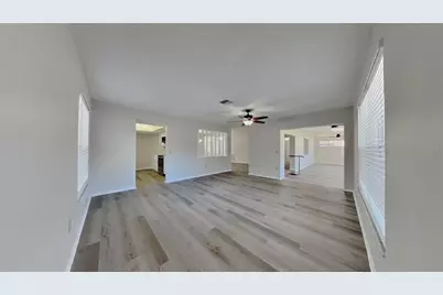 2607 Royal Ridge Drive, Spring Hill, FL 34606 - Photo 10