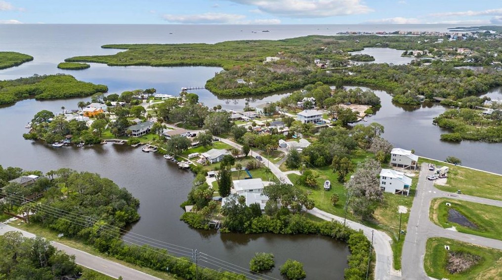 4722 Heavens Way, New Port Richey, FL 34652