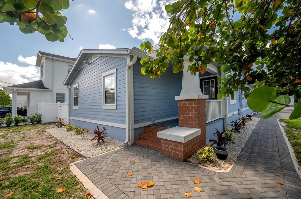 2714 Fig St, Tampa FL  33609-2318 exterior