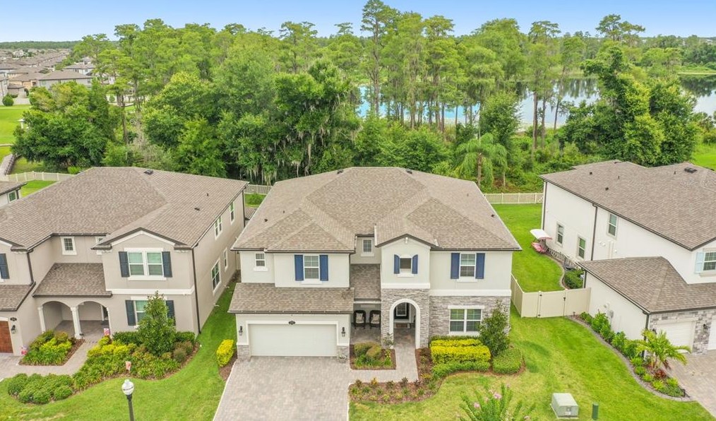19333 Leonard Rd, Lutz, FL 33558