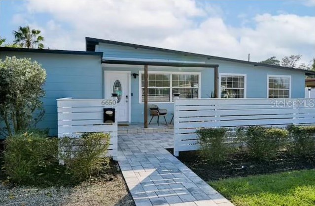 6650 4th Ave N, Saint Petersburg, FL 33710
