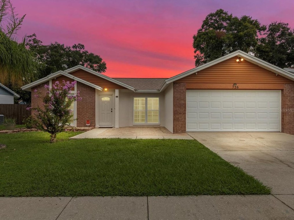 726 Stillview Cir, Brandon, FL 33510