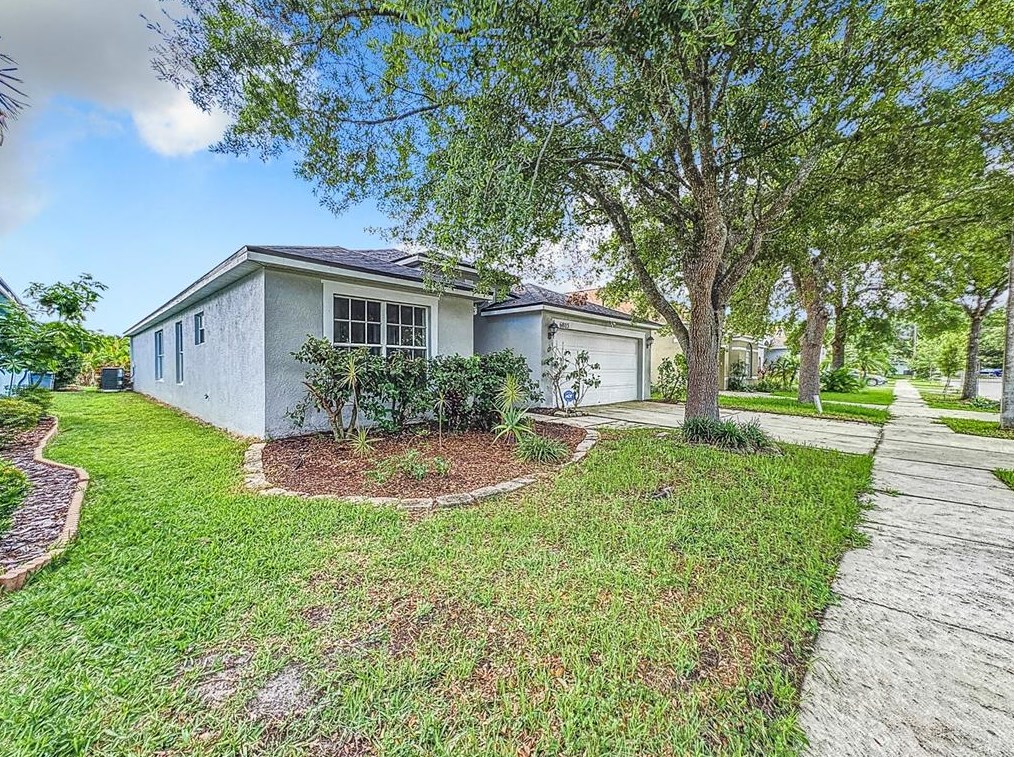 6803 Monarch Park Dr, Ruskin, FL 33572