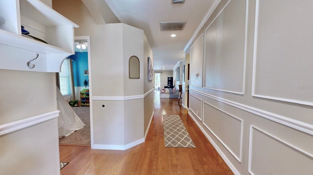 9816 Laurel Ledge Dr, Riverview FL  33569-5596 exterior