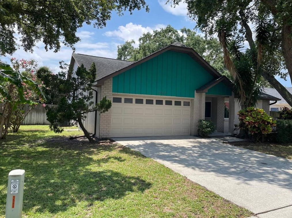 1567 Coastal Pl, Dunedin, FL 34698