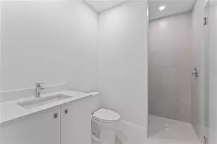 2910 W Barcelona St, Tampa, FL 33629 - Photo 48