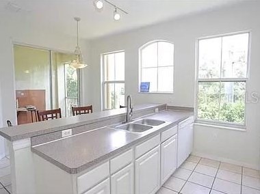 5035 Sunridge Palms Dr #204, Tampa, FL 33617