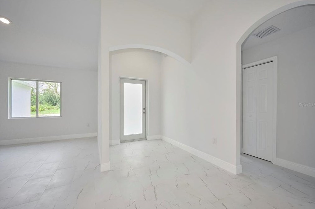 2851 Palm Ave, Lake Wales, FL 33855