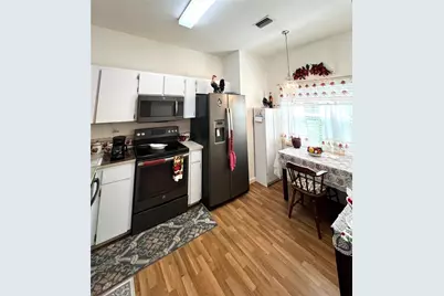 35226 Janine Drive, Zephyrhills, FL 33541 - Photo 12