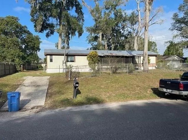 9810 Reylinda Ave, Thonotosassa, FL 33592