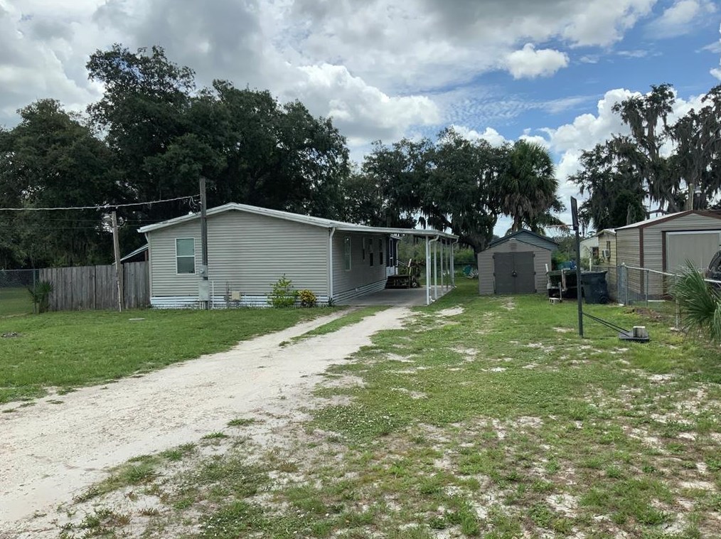 304 Frances Cir, Ruskin, FL 33570