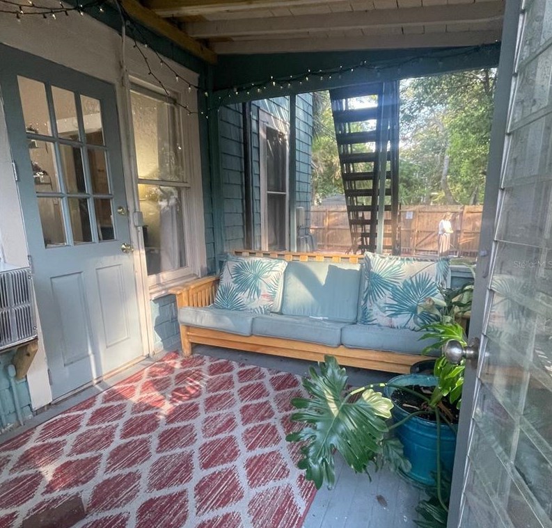 836 24th Ave N #2, Saint Petersburg, FL 33704