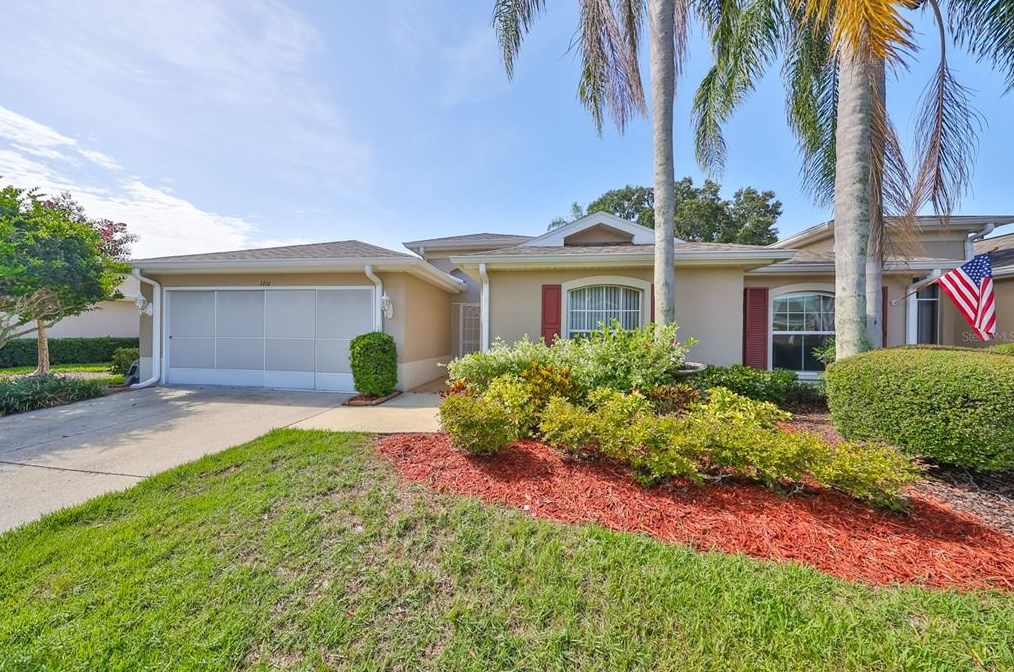 1111 Corinth Greens Dr, Ruskin, FL 33573