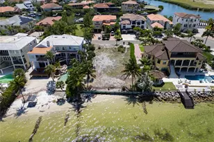1013 Symphony Isles Blvd, Apollo Beach, FL 33572 - Photo 16