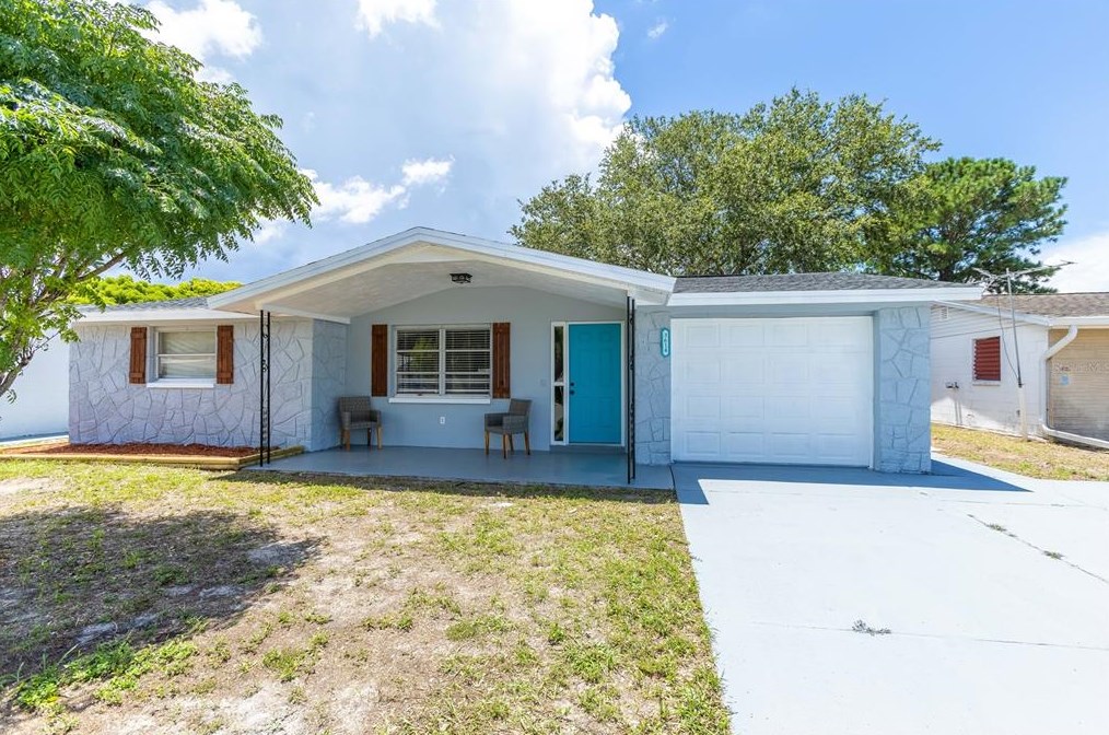 3614 Bigelow Dr, Tarpon Springs, FL 34691