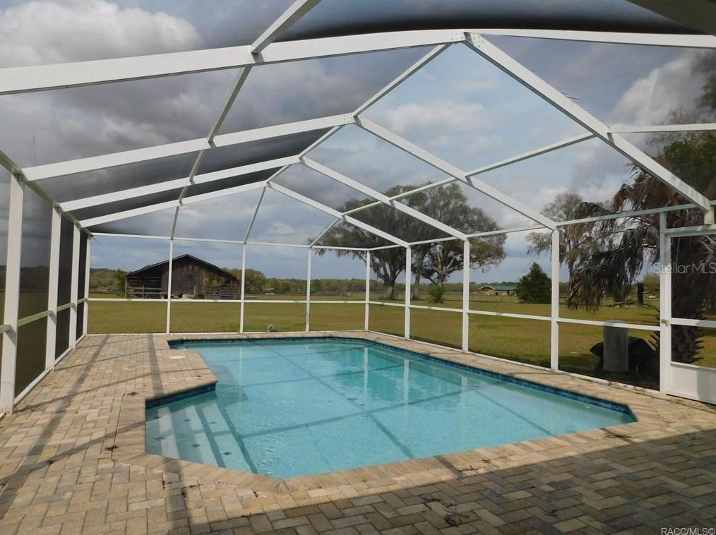 4621 E Stage Coach Trail, Floral City, FL 34436