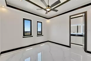 517 Treviso Dr, Apollo Beach, FL 33572 - Photo 70