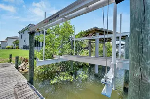 517 Treviso Dr, Apollo Beach, FL 33572 - Photo 92