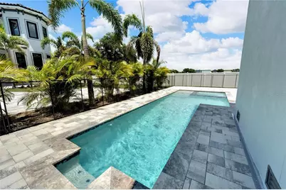 517 Treviso Drive, Apollo Beach, FL 33572 - Photo 6