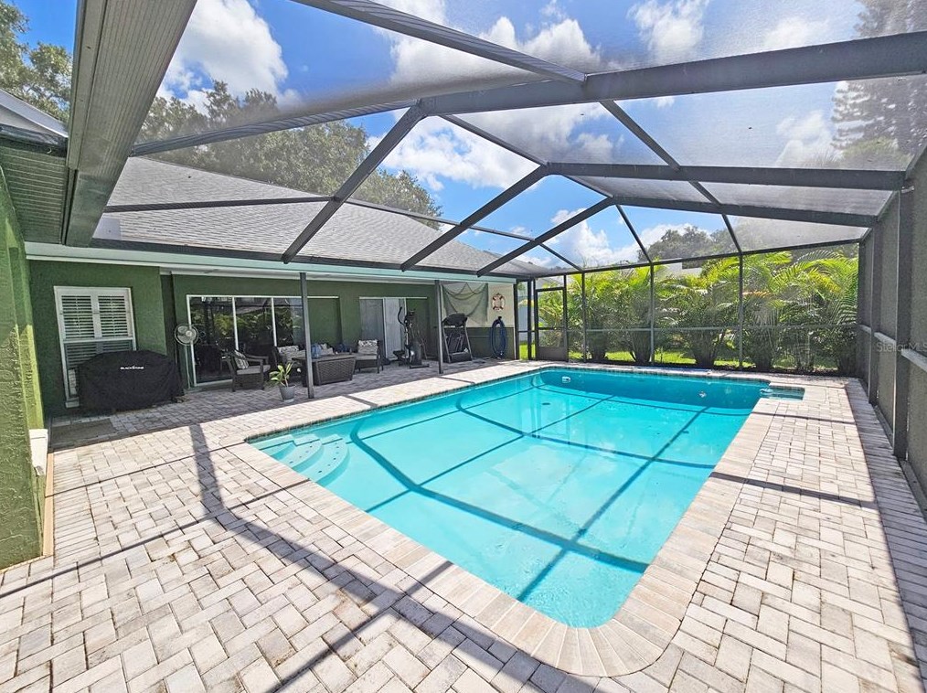 4469 Worthington Cir, Palm Harbor FL  34685-1160 exterior