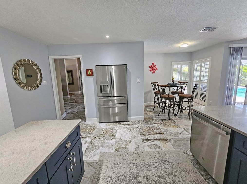 4469 Worthington Cir, Palm Harbor FL  34685-1160 exterior