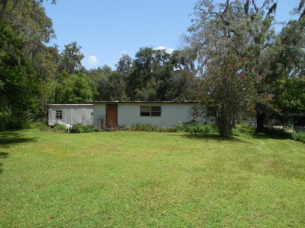 36826 Howard Ave, Dade City FL 33525-3935 exterior