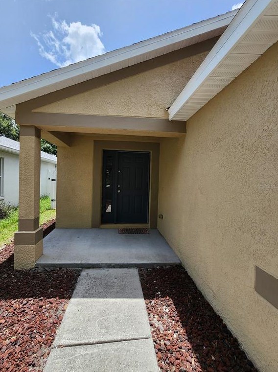 11438 Bay Gardens Loop, Riverview FL  33569-2028 exterior