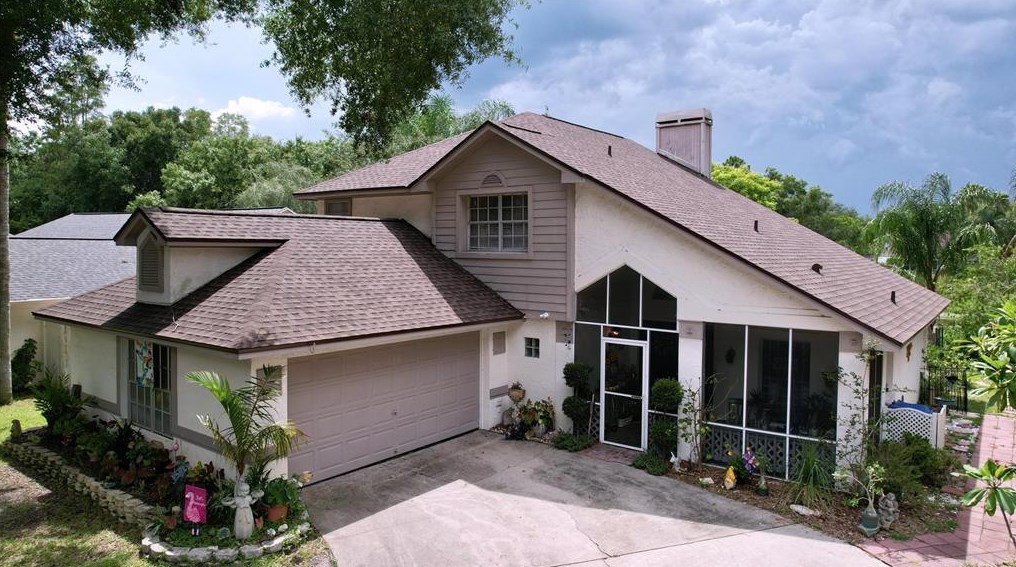 1711 Spinning Wheel Dr, Lutz, FL 33559