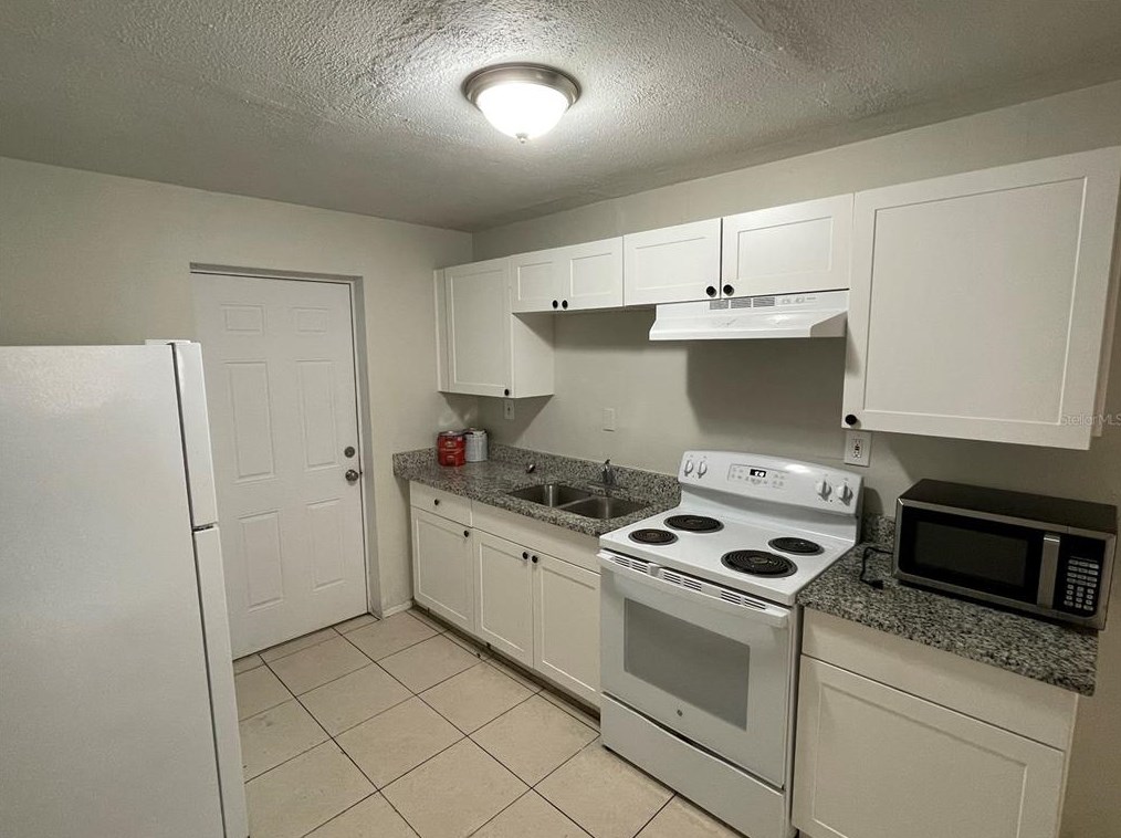 1902 42nd St, Tampa FL  33605-4637 exterior