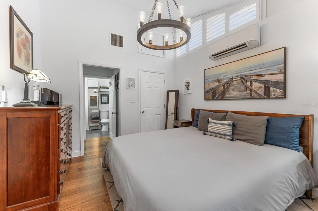 4309 Clark Ave, Tampa FL  33611-1305 exterior