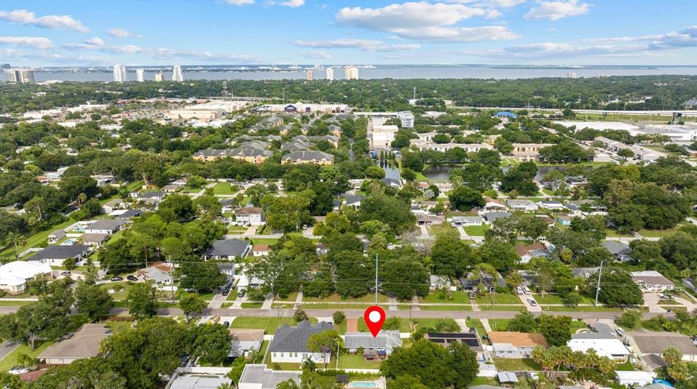 4309 Clark Ave, Tampa FL  33611-1305 exterior