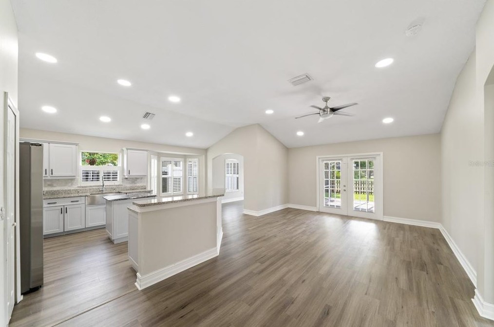 19355 Garden Quilt Cir, Lutz, FL 33558