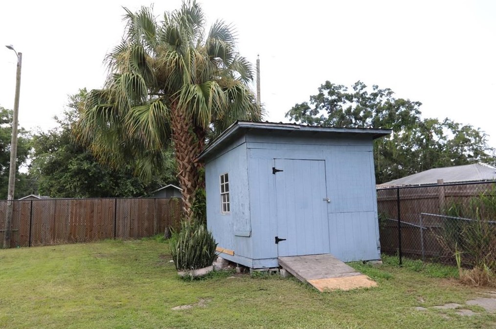 7513 E 23rd Ave, Tampa, FL 33619