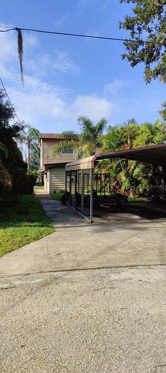 206 4th Ave Nw, Lutz, FL 33548