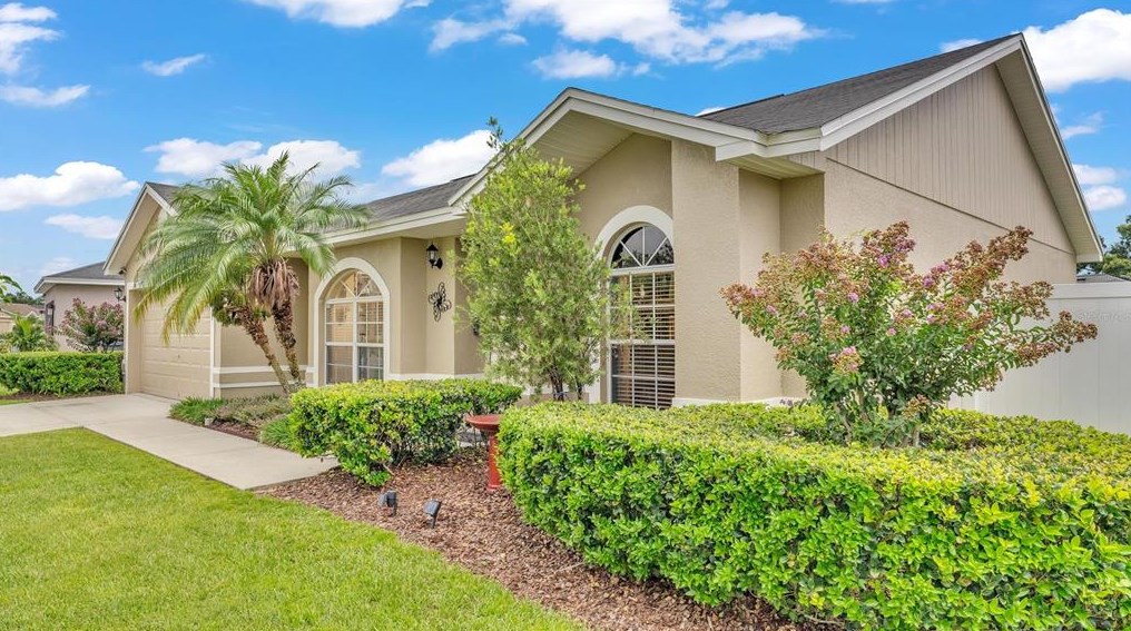 2811 Woodland Meadow Rd, Mulberry, FL 33860