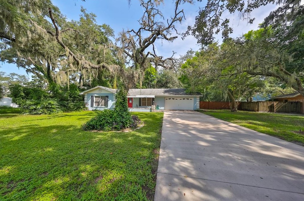 121 Windy Cir, Brandon, FL 33511